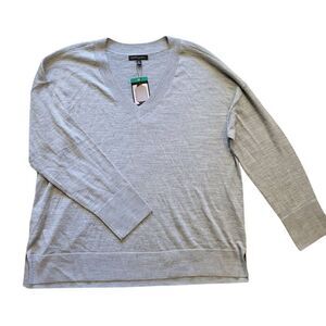 NWT Banana Republic Sweater Women's XL Grey V Neck Merino Wool Pullover